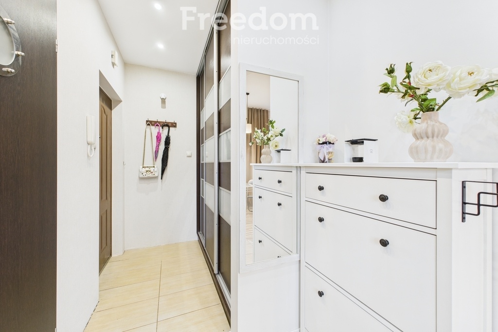 Elbląg FREEDOM NIERUCHOMOŚCISprzedam mieszkanie - Elbląg, Plac Wolności. Na sprzedaż wyjątkowo przytulne i bardzo