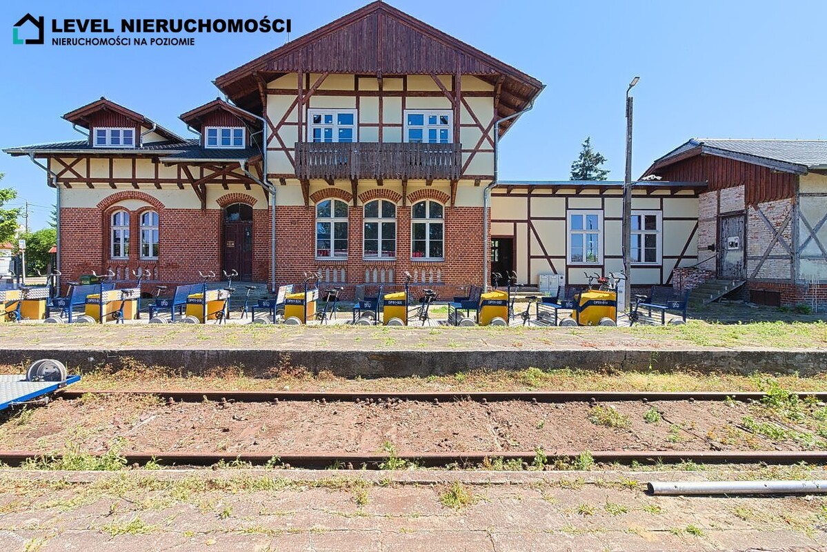 Elbląg LEVEL NIERUCHOMOŚCI Dawny dworzec w Tolkmickuul. Morska NIERUCHOMOŚCI NA POZIOMIE