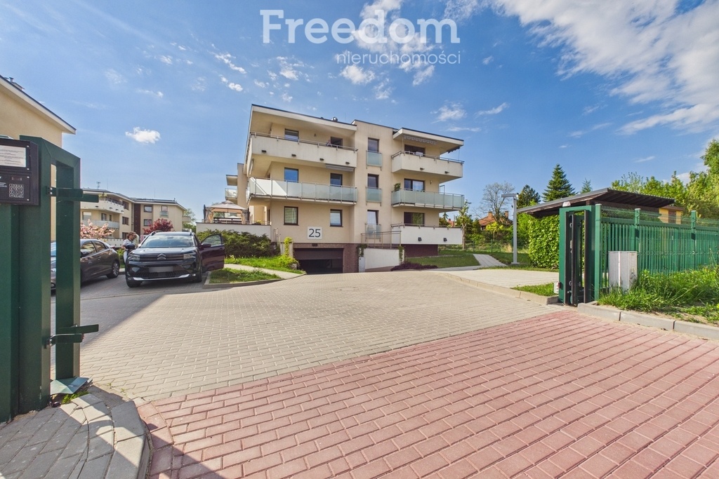 Elbląg FREEDOM NIERUCHOMOŚCIWynajmę mieszkanie - Elbląg, Nowogródzka. Komfortowy apartament z garażem i dużą