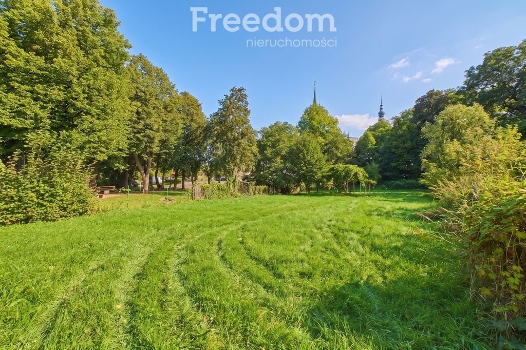 Elbląg FREEDOM NIERUCHOMOŚCISprzedam działkę - Frombork. Na sprzedaż atrakcyjnie położona działka budowlana o łącznej