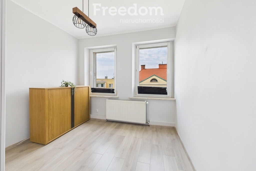 Elbląg FREEDOM NIERUCHOMOŚCISprzedam mieszkanie - Elbląg, Topolowa. Komfortowe 2-pokojowe mieszkanie po