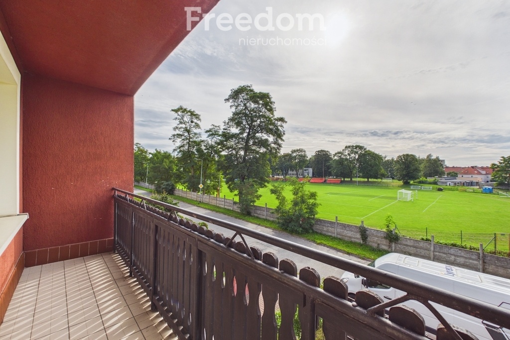 Elbląg FREEDOM NIERUCHOMOŚCISprzedam dom - Elbląg, Krakusa. Na sprzedaż dom w zabudowie bliźniaczej położony przy ul.