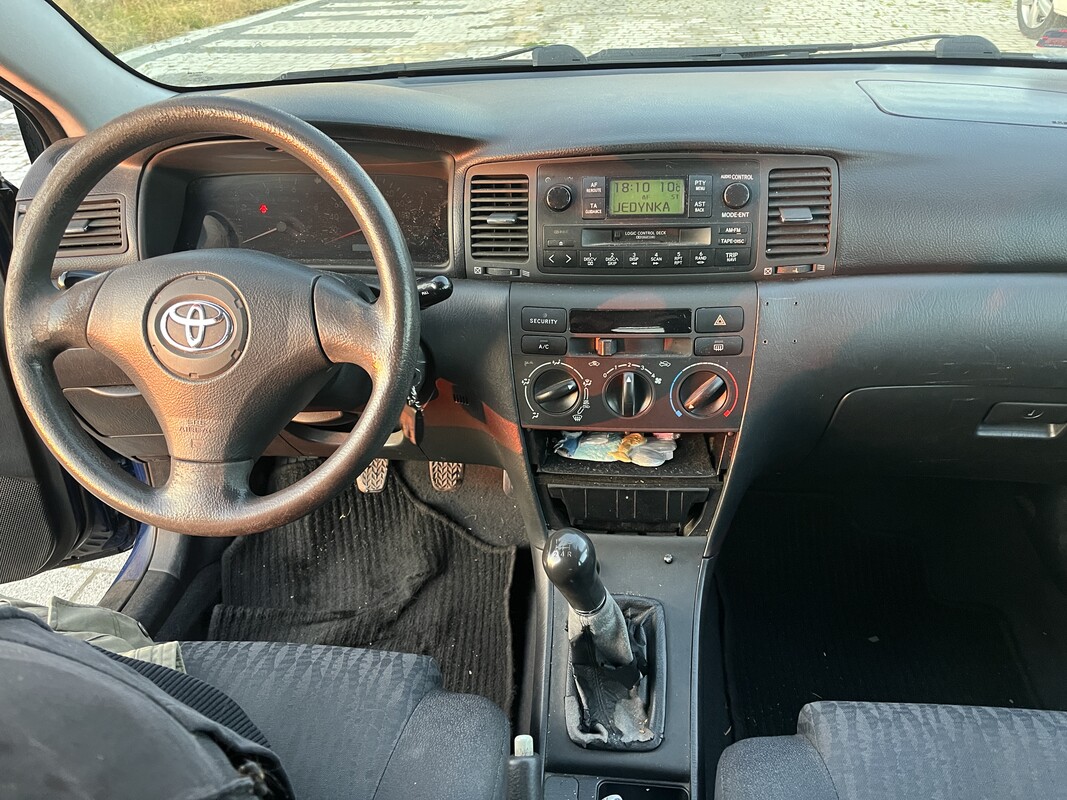 Elbląg Toyota Corolla  D12 sedan