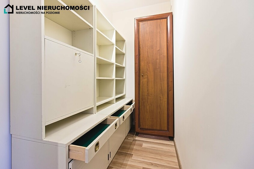 Elbląg LEVEL NIERUCHOMOŚCI Kawalerka z balkonem w centrum ul. Płk Dąbka, Elbląg NIERUCHOMOŚCI NA