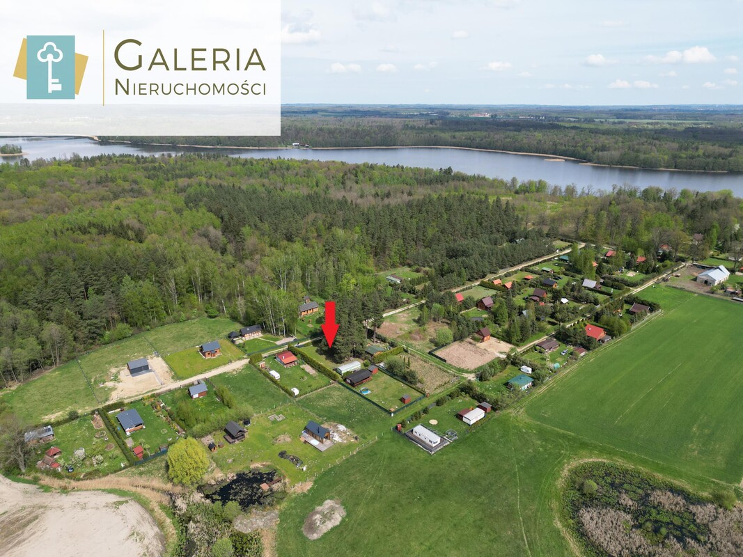 Elbląg GALERIA NIERUCHOMOŚCIZ pasji i miłości do nieruchomościNa sprzedaż: Działka o powierzchni 809 m2 z domkiem