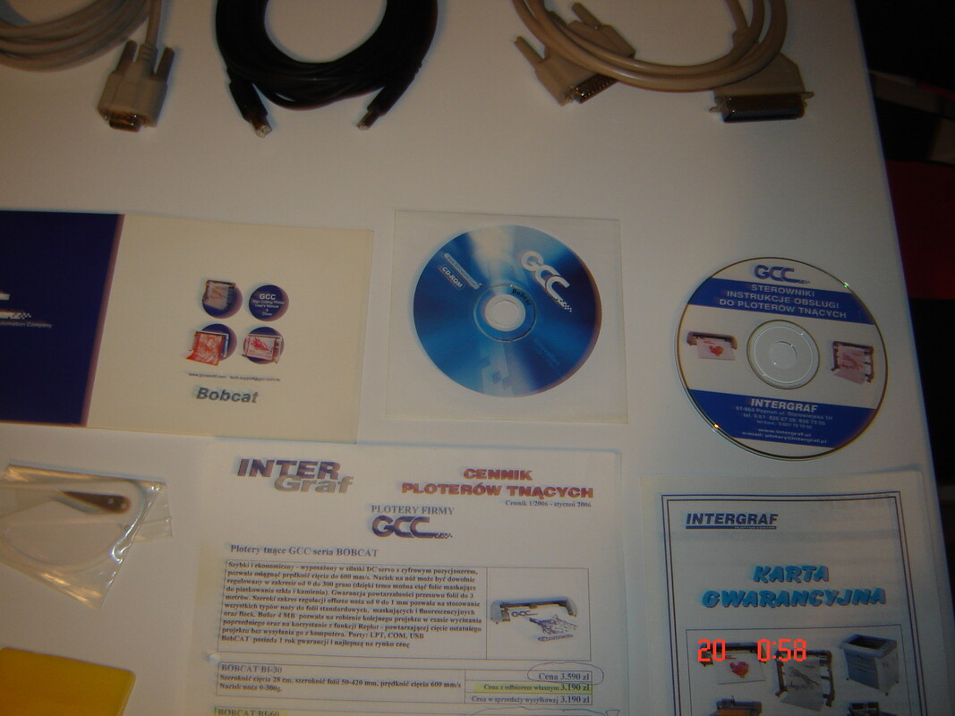 Elbląg Sprzedam ploter tnący 2D BOBCAT 60,zakupiony w 2006 roku i nigdy nie był używany.