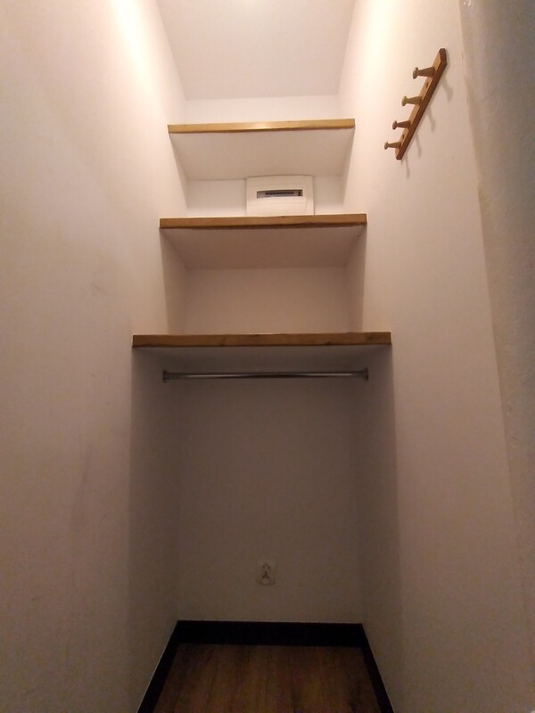 Elbląg Do wynajęcia samodzielne bezczynszowe mieszkanie typu studio w zabytkowej kamienicy