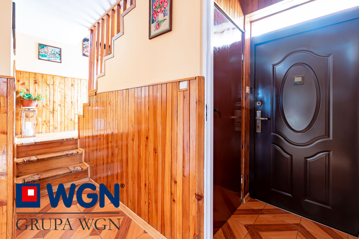 Elbląg WGN Nieruchomości oddział Elbląg prezentuje Państwu na sprzedaż słoneczny dom o powierzchni 200 m2 z