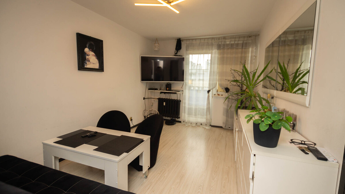 Elbląg * * * ABC NIERUCHOMOŚCI * * *NOWA OFERTA!! MIESZKANIE W DOBREJ LOKALIZACJI!3 pokoje, o pow. 47,83 m2, trzecie