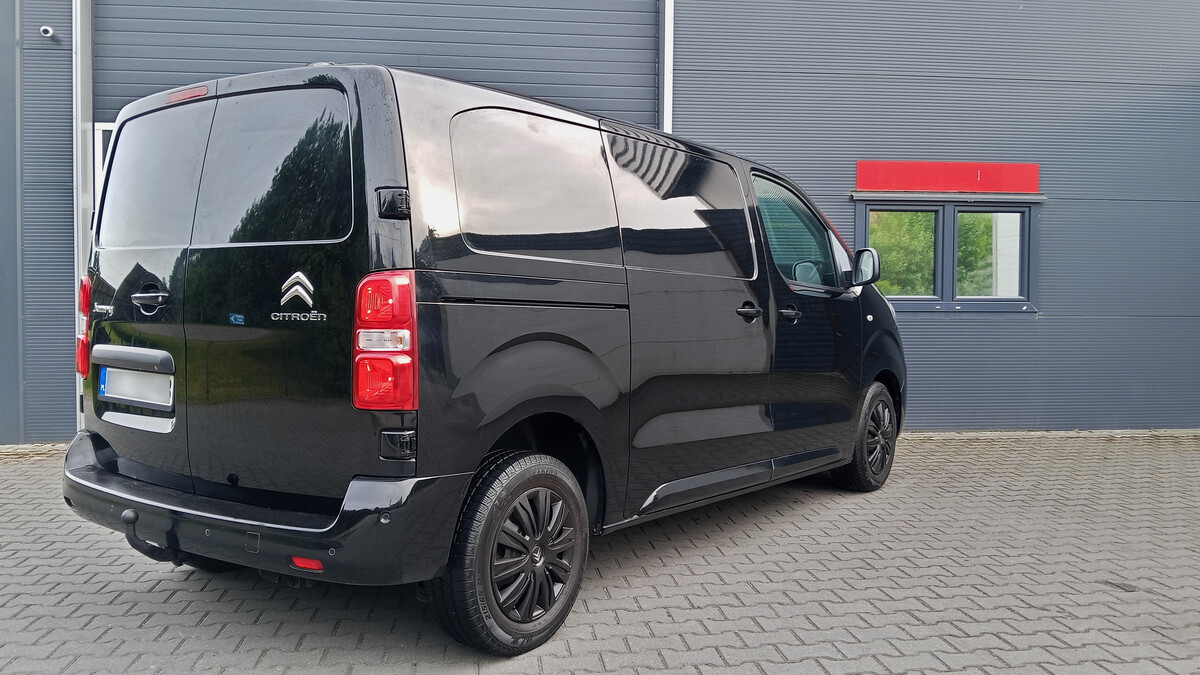 Elbląg CITROEN JUMPY 2.0 130KMSkrzynia 6 biegówRok produkcji 27.11.2019 Tel 796 - 879 - 846