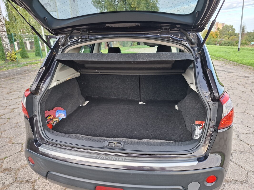 Elbląg Nissan Qashqai 2.0 bezyna automat