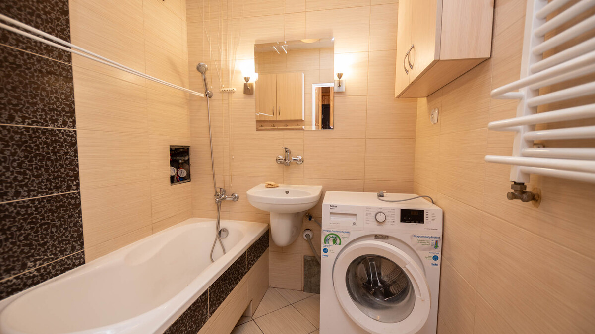 Elbląg * * * ABC NIERUCHOMOŚCI * * *NOWA OFERTA! SŁONECZNE 4-POKOJOWE MIESZKANIE Z BALKONEM!4 pokoje o pow. 59,35 m2,