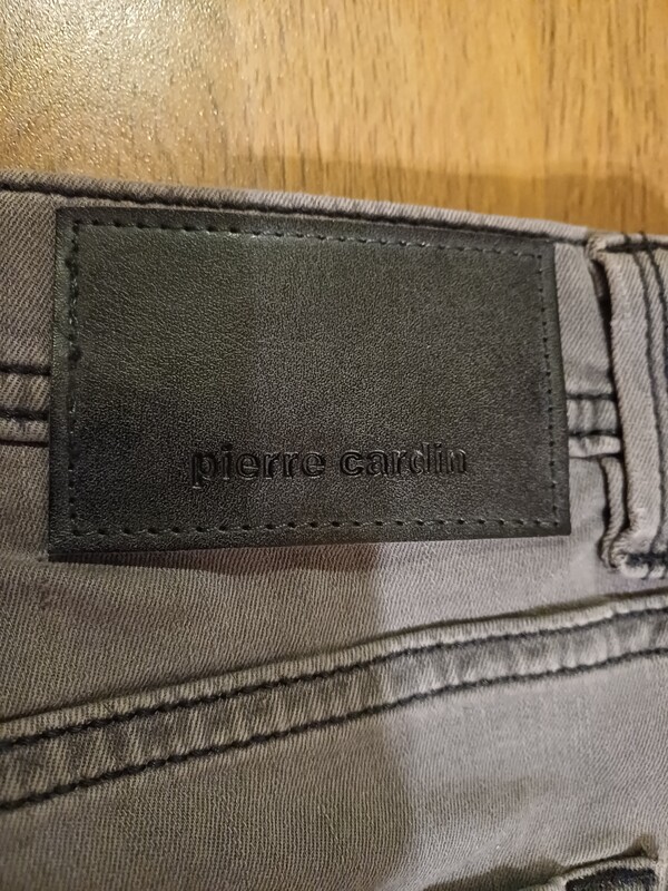 Elbląg Spodnie męskie PIERRE CARDIN Lyon Tapered kolor Sharkgray rozmiar L XL stan doskonały, jak nowy (na Amazon 313