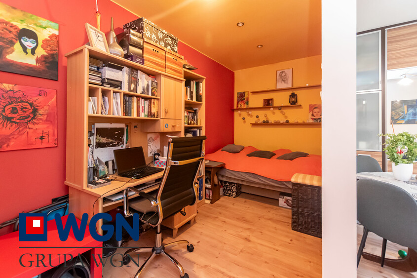 Elbląg WGN Nieruchomości oddział Elbląg prezentuje mieszkanie w centrum miasta na 2 piętrze, o powierzchni 76m2,z