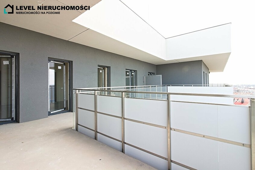 Elbląg LEVEL NIERUCHOMOŚCIApartament na ostatnim piętrze Regal ParkBezpośrednie wyjście na okalający taras92m2