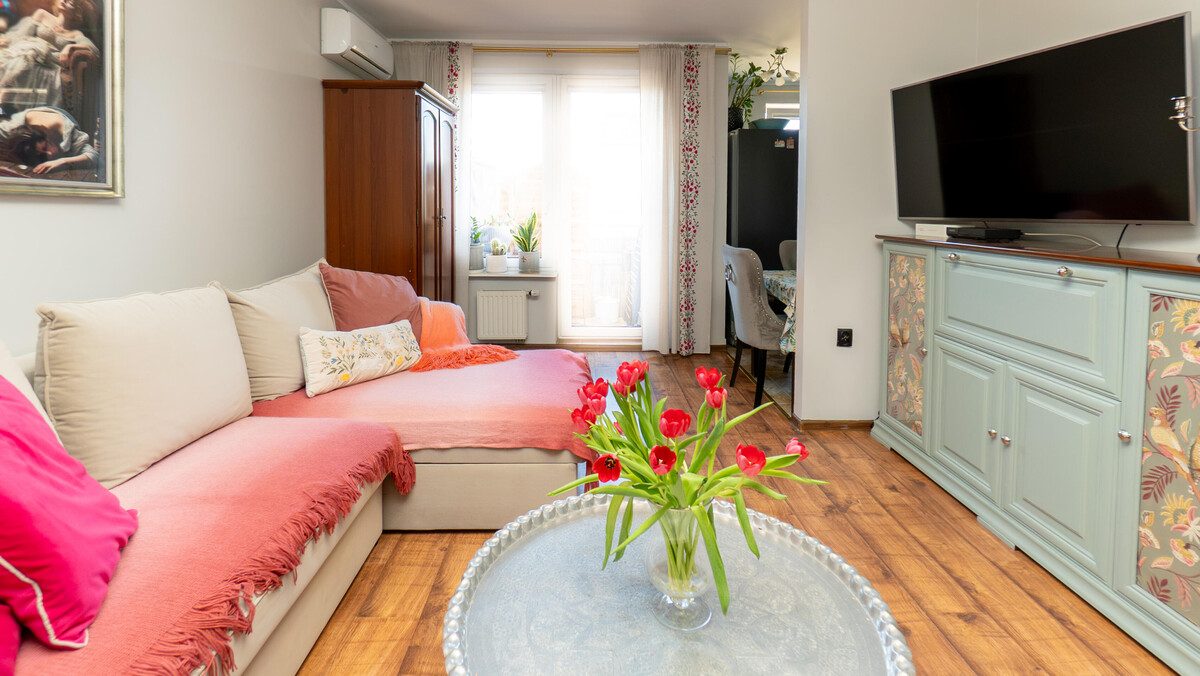 Elbląg TO MY SPRZEDAJEMYNIERUCHOMOŚCI W TYM MIEŚCIEBIURO NIERUCHOMOŚCIAMERICAN HOMEFOR SALE - 2 POKOJE - 3