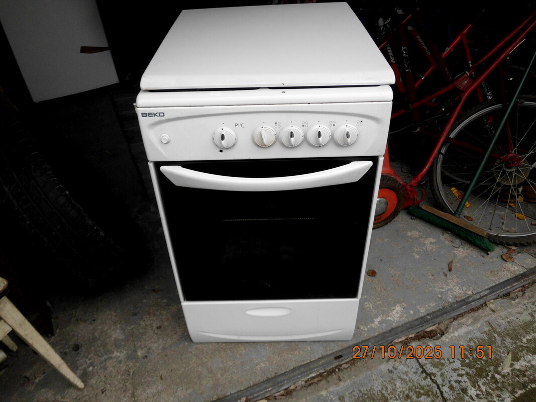 Elbląg Lodówko-zamrażarka Polar używana lodówka, ale w dobrym stanie. Idealna do przechowywania żywności i napojów