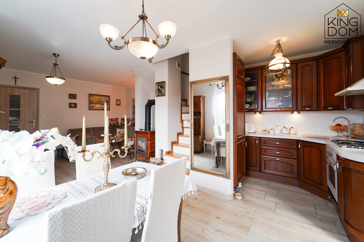 Elbląg 👑🏠 KINGDOM 🏠👑NIERUCHOMOŚCI BLISKO CIEBIE WOLNOSTOJĄCY DOM Z