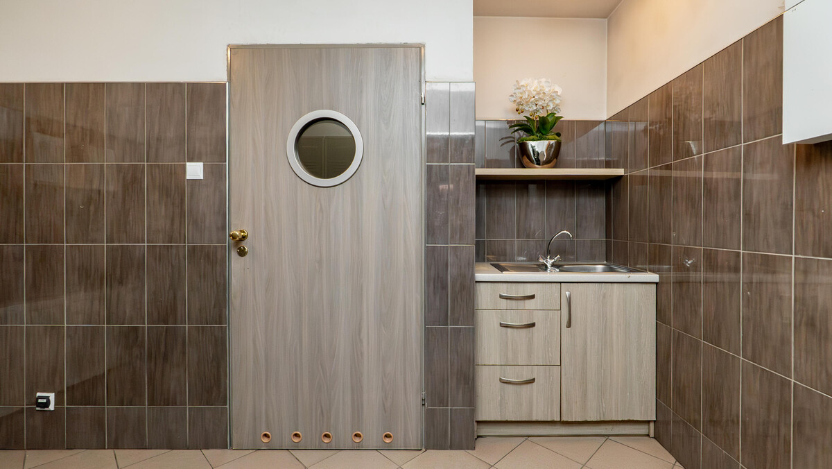 Elbląg TO MY SPRZEDAJEMYNIERUCHOMOŚCI W TYM MIEŚCIEBIURO NIERUCHOMOŚCIAMERICAN HOMEWYNAJMĘ - BUDYNEK - BROWARNA