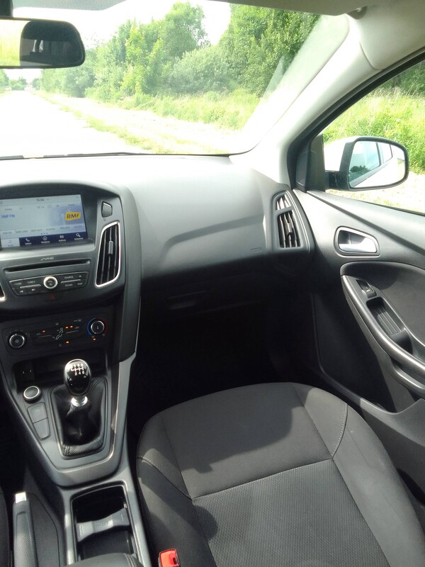 Elbląg Ford Focus kombi 2017 rok biały stan idealny sprzedam