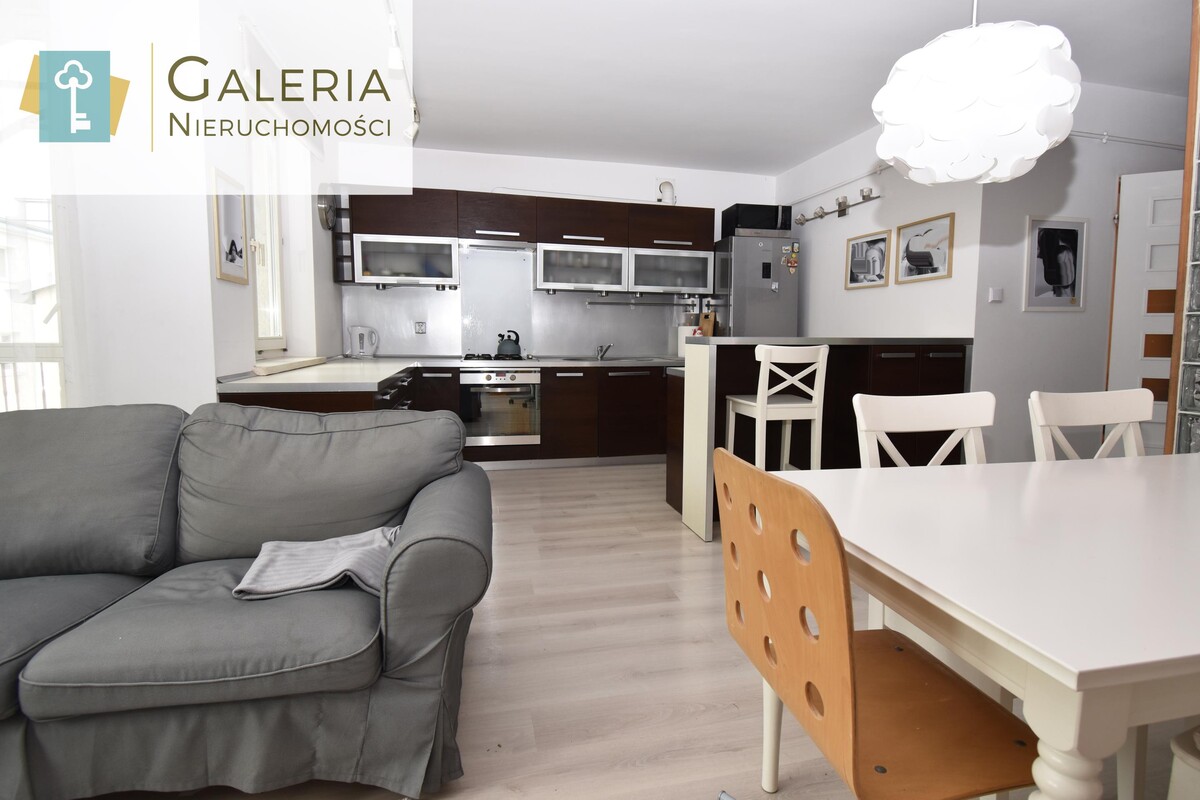 Elbląg GALERIA NIERUCHOMOŚCIZ pasji i miłości do nieruchomościNa sprzedaż: Trzypoziomowa nieruchomość z ciekawym