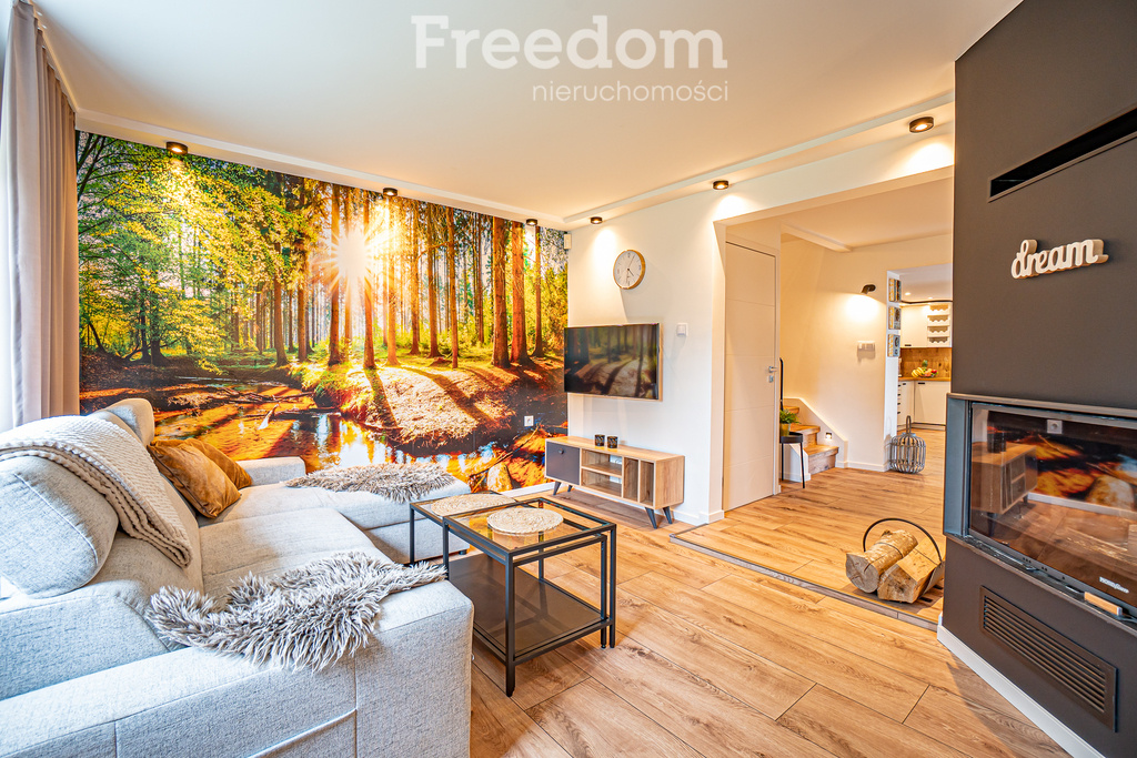 Elbląg FREEDOM NIERUCHOMOŚCIWynajmę dom - Elbląg, Iławska. Komfortowy dom do wynajęcia w spokojnej części miasta