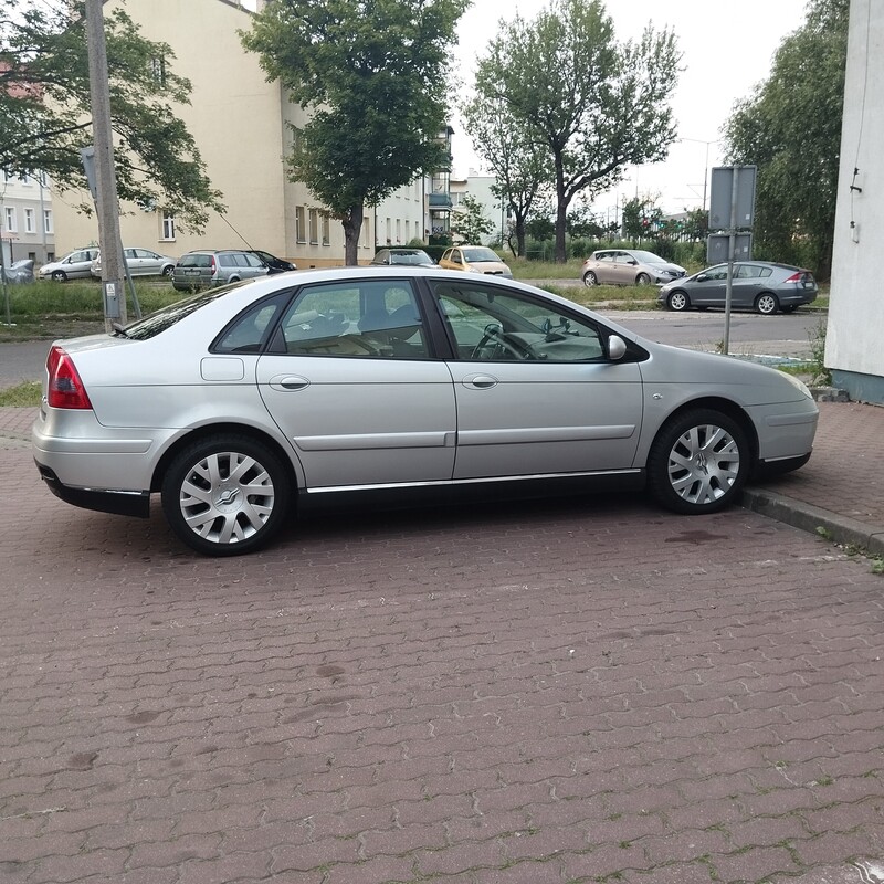 Elbląg Sprzedam Bogatą Wersję CITROENA C5 - Wersja - Srebrny Metalic. BENZYNA 2.0 Litra. Przebieg tylko - 143 tyś.