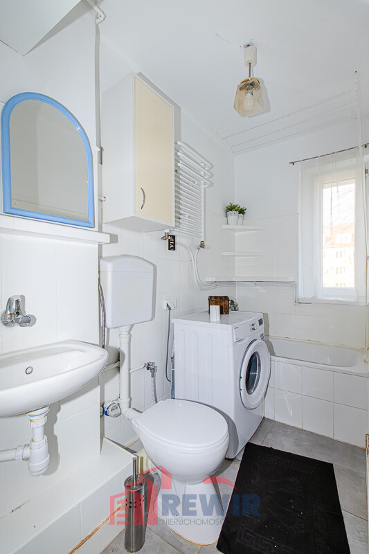 Elbląg RewiR NieruchomościWybierz Swój🎄Wymarzony RewiR Prezentujemy Państwu 1-pokojowe mieszkanie przy