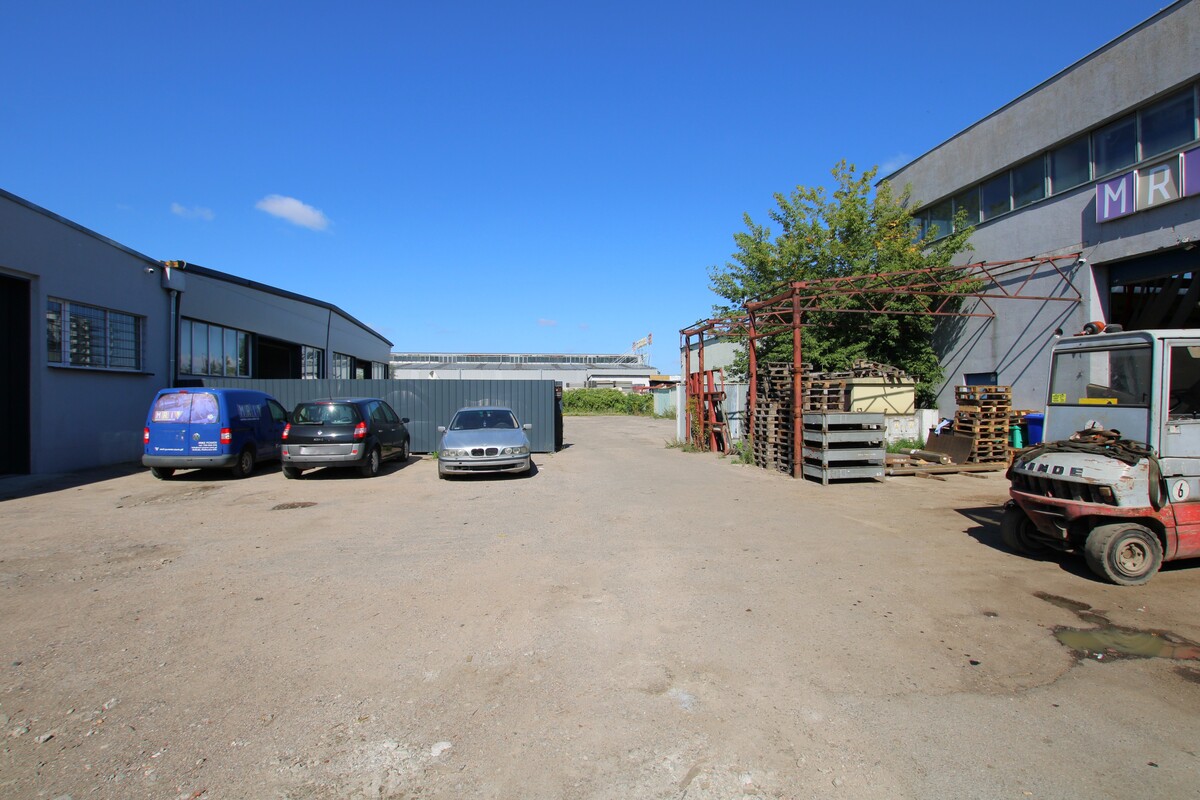 Elbląg NIERUCHOMOŚCI ANNA KRASZEWSKA Nieruchomość komercyjna z potencjałem inwestycyjnym Hala wolnostojąca