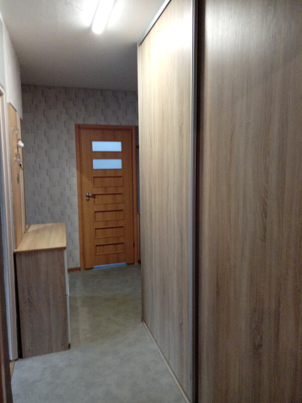 Elbląg Wynajmę dwupokojowe mieszkanie o powierzchni 48 m kw. przy ul. Szarych Szeregów w Elblągu. Koszt wynajmu 1700