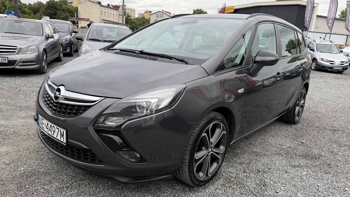 Elbląg Auto Leew LEWANDOWSKI Kupujemy i Sprzedajemy tylko dobre auta Za auta z Polskiego Salonu Płacimy Najwięcej OPEL