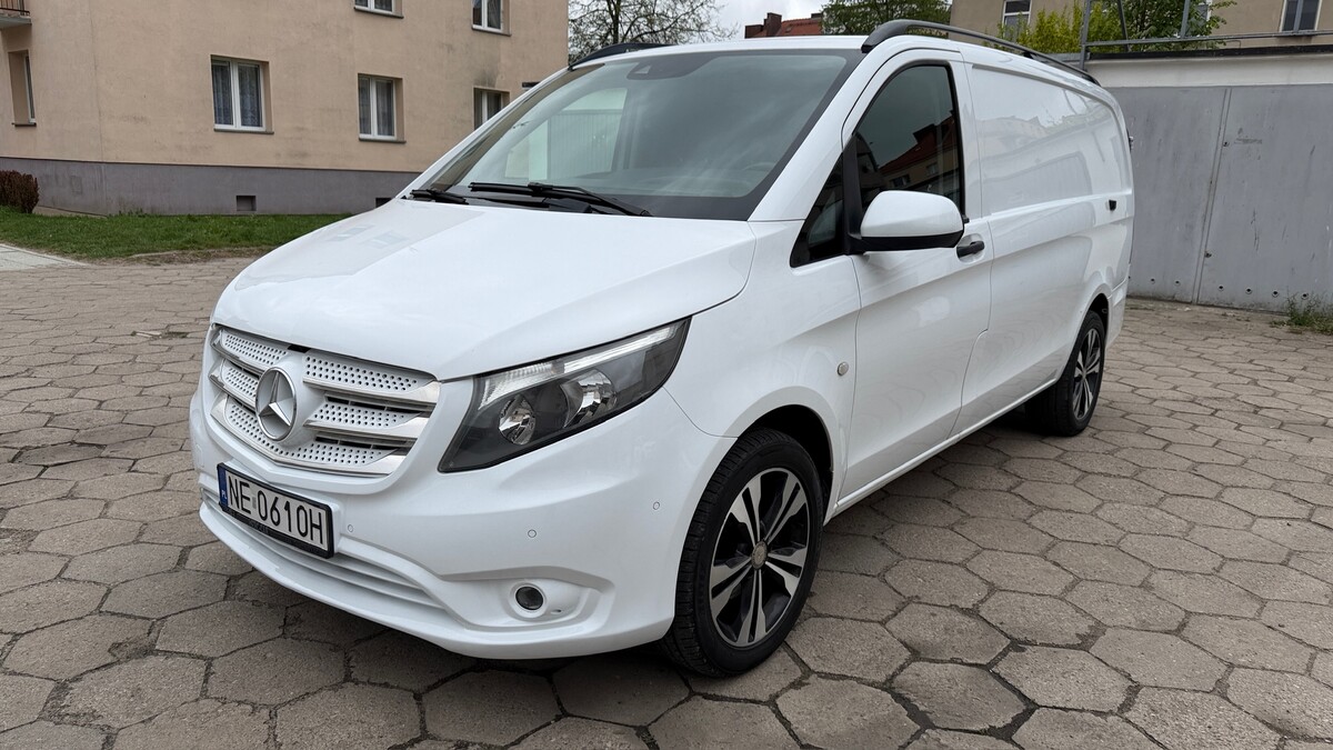 Elbląg Sprzedam swój samochód jakim jest Mercedes-Benz Vito , z silnikiem diesla o pojemności 2.2Auto w bardzo dobrym