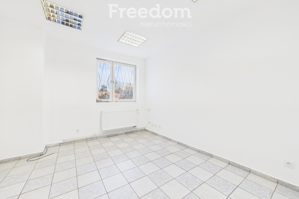 Elbląg FREEDOM NIERUCHOMOŚCIWynajmę lokal użytkowy - Gronowo górne, Berylowa. Do wynajęcia oferujemy świeżo