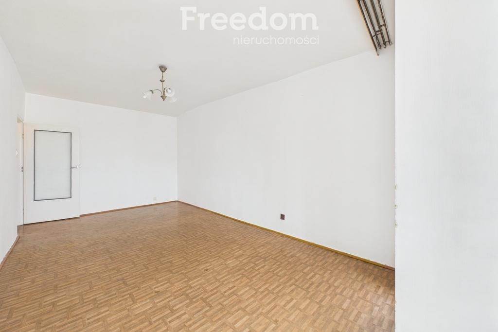 Elbląg FREEDOM NIERUCHOMOŚCISprzedam mieszkanie - Malbork, Jasna. Lokal o powierzchni 43,88 m² + piwnica 2,82 m²,