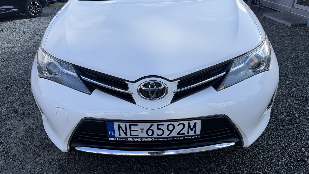 Elbląg Auto Leew LEWANDOWSKI Kupujemy i Sprzedajemy tylko dobre auta Za auta z Polskiego Salonu Płacimy Najwięcej TOYOTA