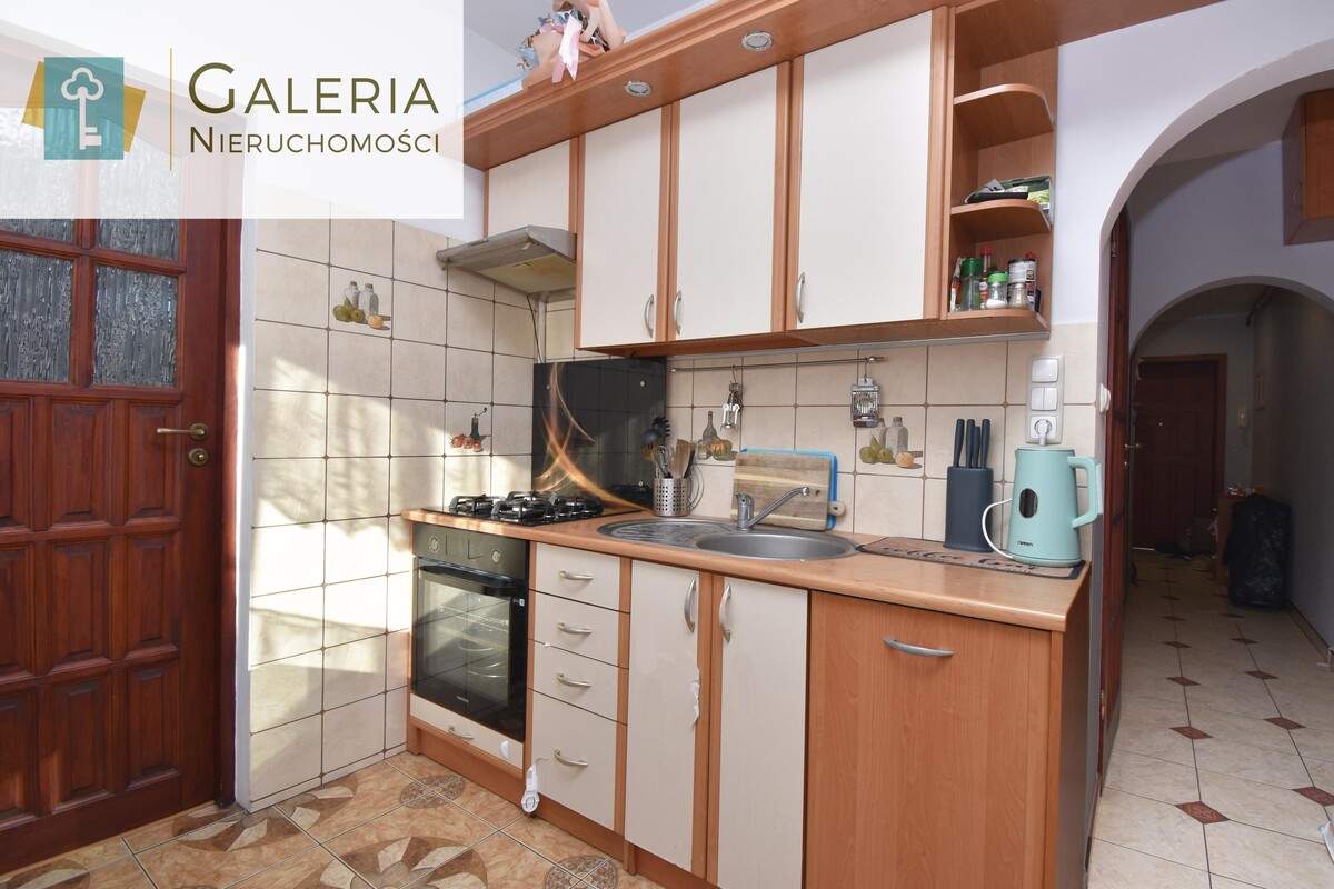 Elbląg GALERIA NIERUCHOMOŚCIZ pasji i miłości do nieruchomościNa sprzedaż: 2- pokojowe mieszkanie z ogródkiem przy