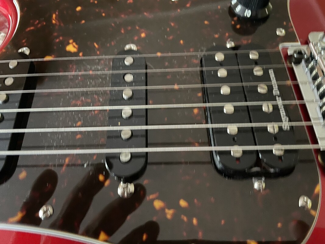 Elbląg Stratocaster Japońskiej firmy Fujigen, Odyssey 2,stan perfekcyjny Korpus: lipa Szyjka: klon Podstrunnica: