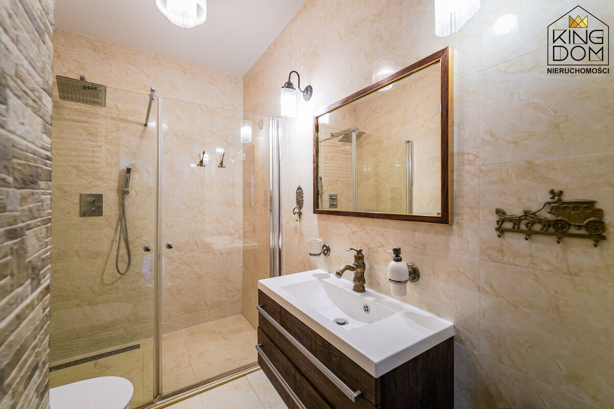 Elbląg 👑🏠 KINGDOM 🏠👑NIERUCHOMOŚCI BLISKO CIEBIE DUŻA KAWALERKA Z