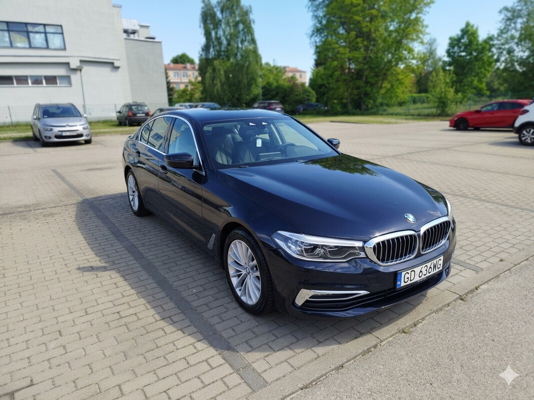 Elbląg Witam Posiadam na sprzedaż bardzo ładne BMW G30 w wersji Luxury line Limuzyna z oszczędnym dwulitrowym