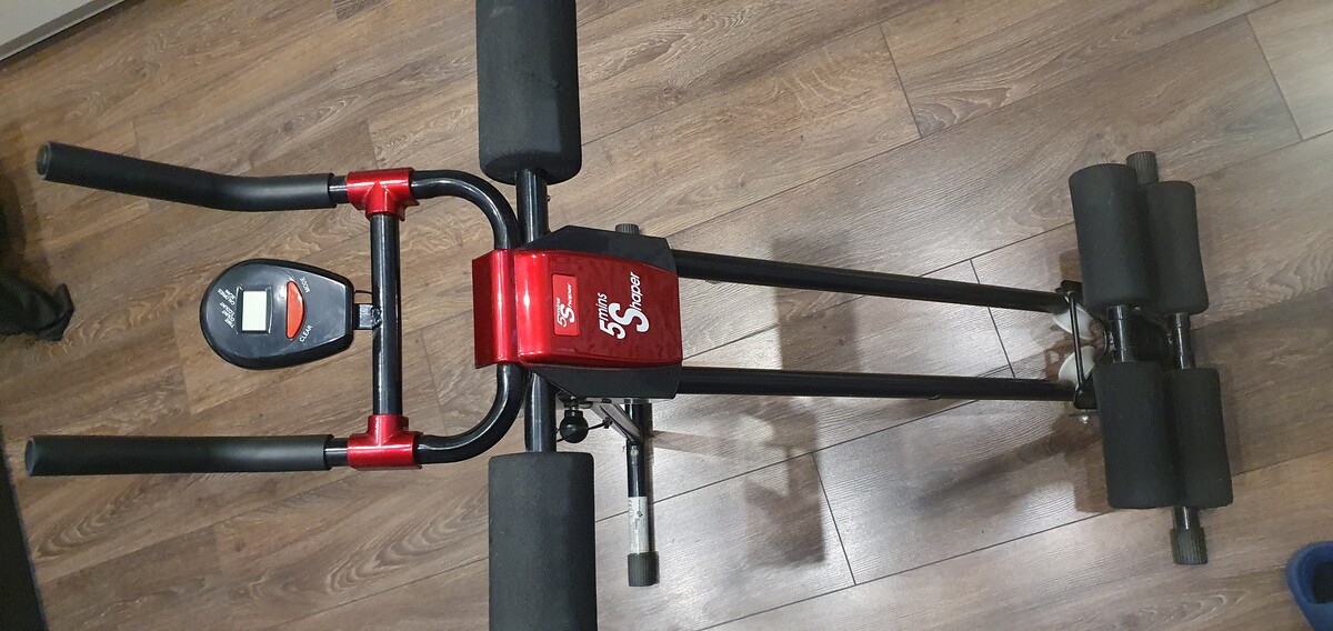 Elbląg Intertek, używana Ławeczka do mięśni brzucha Trainer jest idealnym narzędziem nie tylko do wzmocnienia mięśni