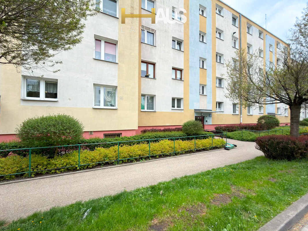 Elbląg ELBLĄG, UL. ROBOTNICZA POWIERZCHNIA 43,5 M2 2 POKOJE, OSOBNA KUCHNIA BALKON, PIWNICAMEDIA Z MIASTA DOSTĘPNE OD