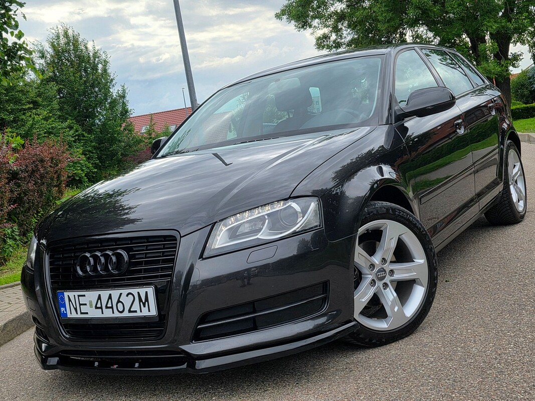 Elbląg Audi A3Silnik :BenzynaFULL Led Bi-xenon NAVI PDCOpłacony-ZarejestrowanyRok produkcji 2012
