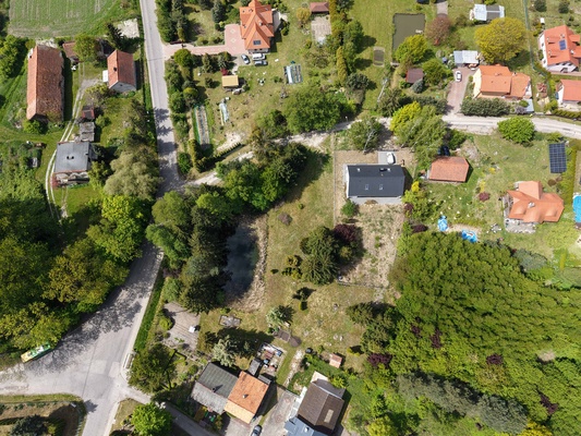 Elbląg WGN Nieruchomości oddział Elbląg prezentuję Państwu działkę budowlaną, zlokalizowaną na zacisznym i spokojnym