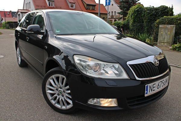 Elbląg SKODA OCTAVIA 2 LIFTSilnik : 2.0 TDi 140KMPełna wersja LAURIN & KLEMENT