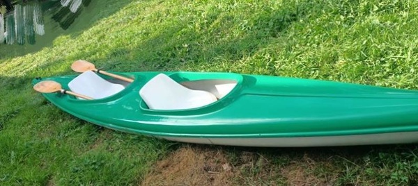 Elbląg Sprzedam kajak 2-osobowy + 2 wiosła + 2 kapoki, stan bardzo dobry, odbiór osobisty.