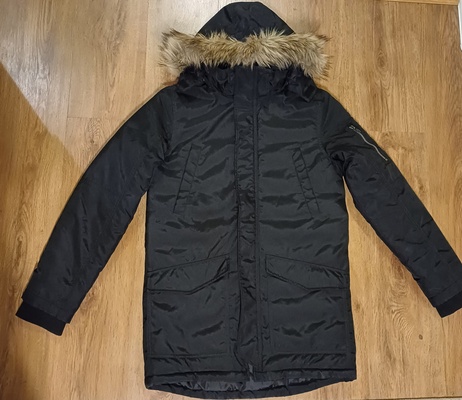 Elbląg NOWA
kurtka zimowa H&M męska chłopięca rozmiar 164,bardzo ciepła lekka, odpinany kaptur, stan nowy idealny beż