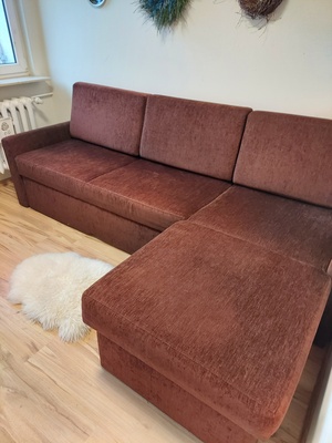 Elbląg Pilnie sprzedam  dużą rogówkę  ( remont) wykonana na zamówienie kolor czekoladowy. Cena podlega lekkiej