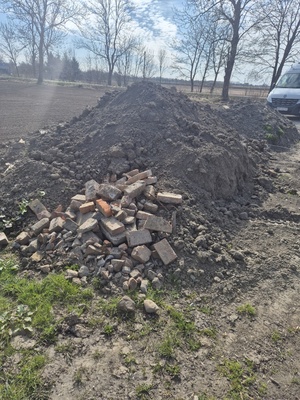 Elbląg Oddam ziemię do podniesienia terenu, Odbiór osobisty. Na niską przyczepkę mogę załadować.