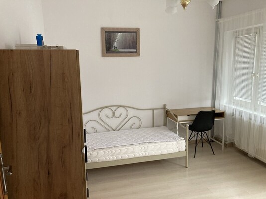 Elbląg Wynajmę&nbsp; pokój&nbsp; z balkonem osobie niepalącej w domu jednorodzinnym, do dyspozycji kuchnia, dwie