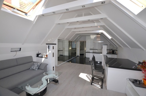 Elbląg 💎 Ekskluzywne Studio-Loft na Starówce (55 m&sup2;) + Balkon &ndash; Pełne Wyposażenie i Klimatyzacja Od